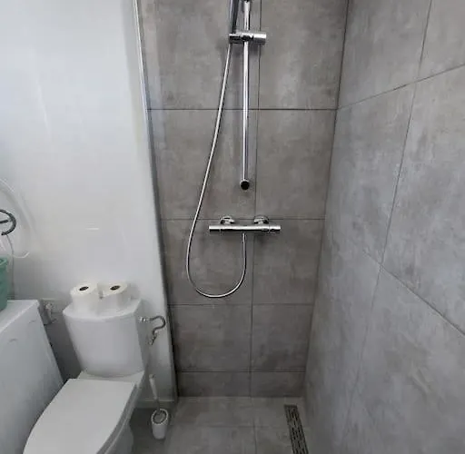 Apartman Le Voltaire - T2 Neuf Face Pyrenees *