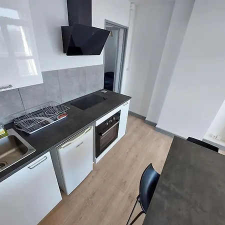 Le Voltaire - T2 Neuf Face Pyrenees