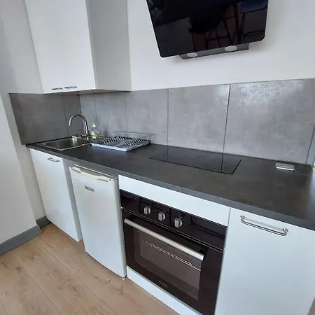 Apartment Le Voltaire - T2 Neuf Face Pyrenees Tarbes